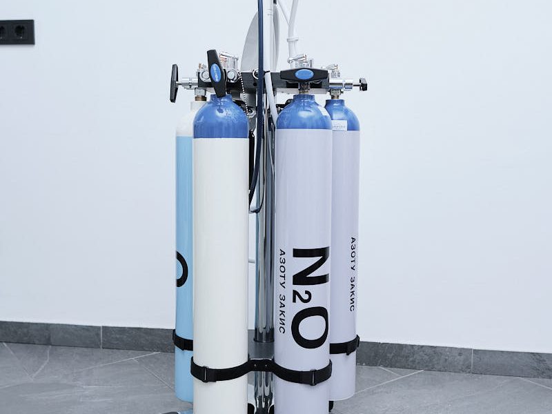 LAUGHING GAS RevoDent